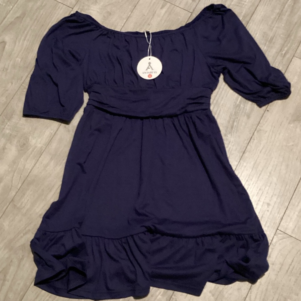 Elegant Navy Midi Dress